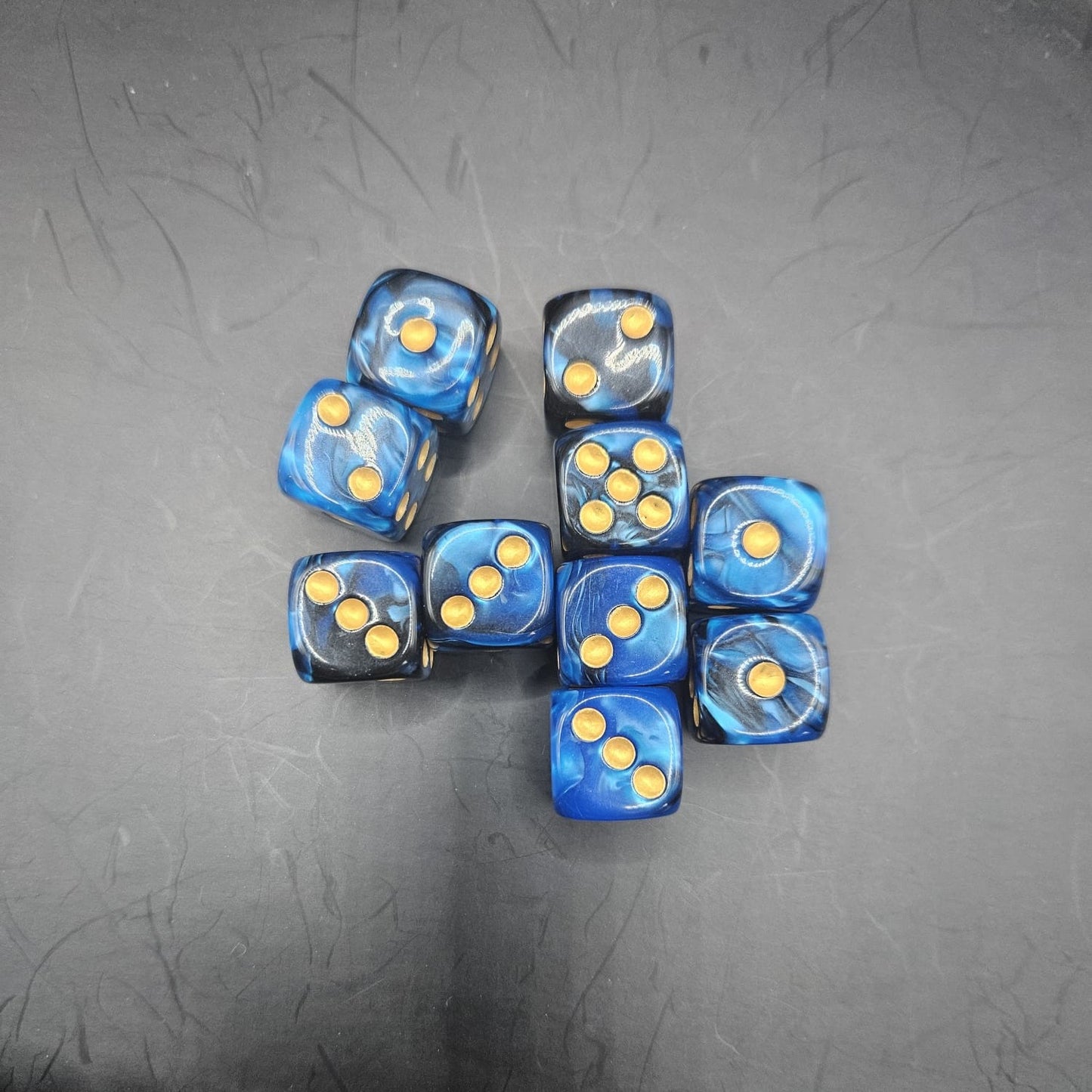 10 Pack of 16mm Two Colour Acrylic D6 Blue & Black