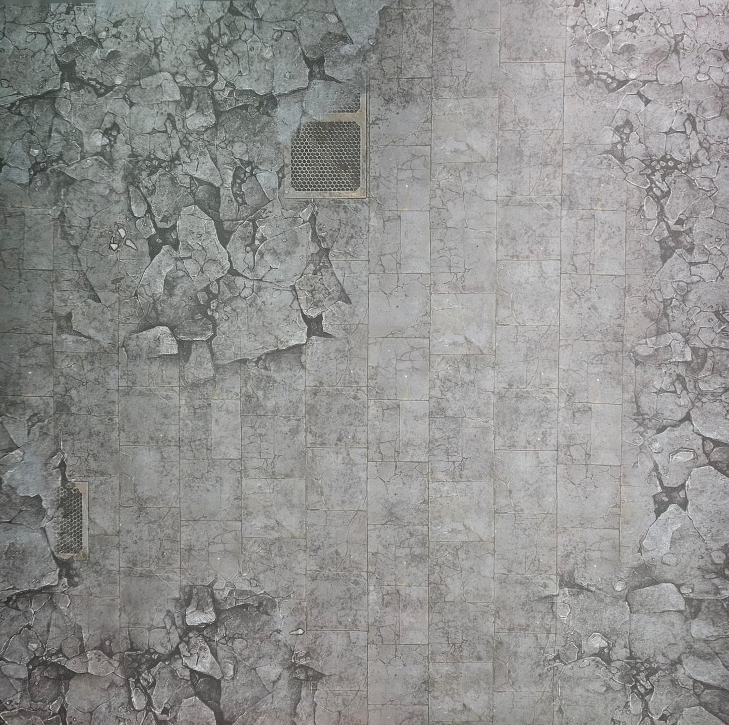 36" by 36" Wargaming Battlemat - City Ruins