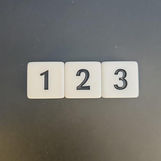 Pack of 16mm White Straight Edge D3 Dice