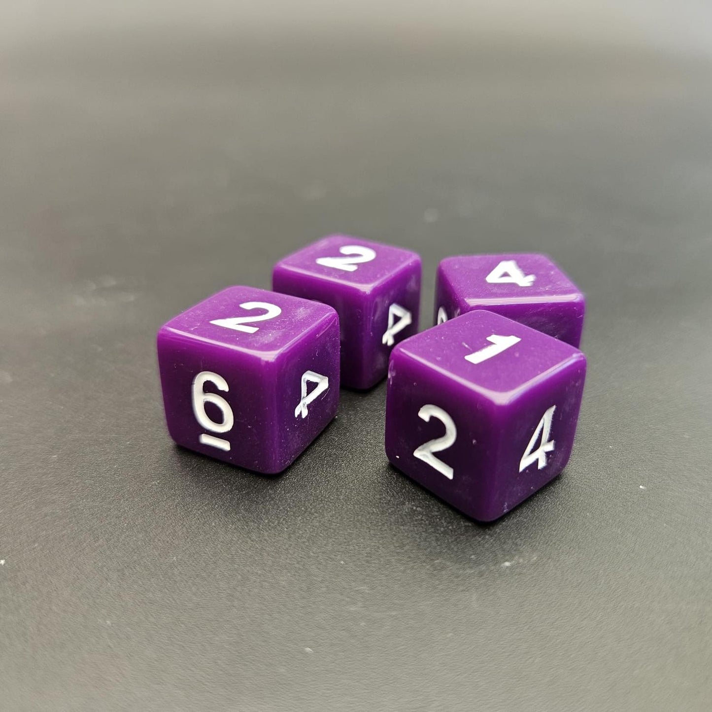 16mm Numbered Sharp Edge / Square Edge D6 Dice Purple
