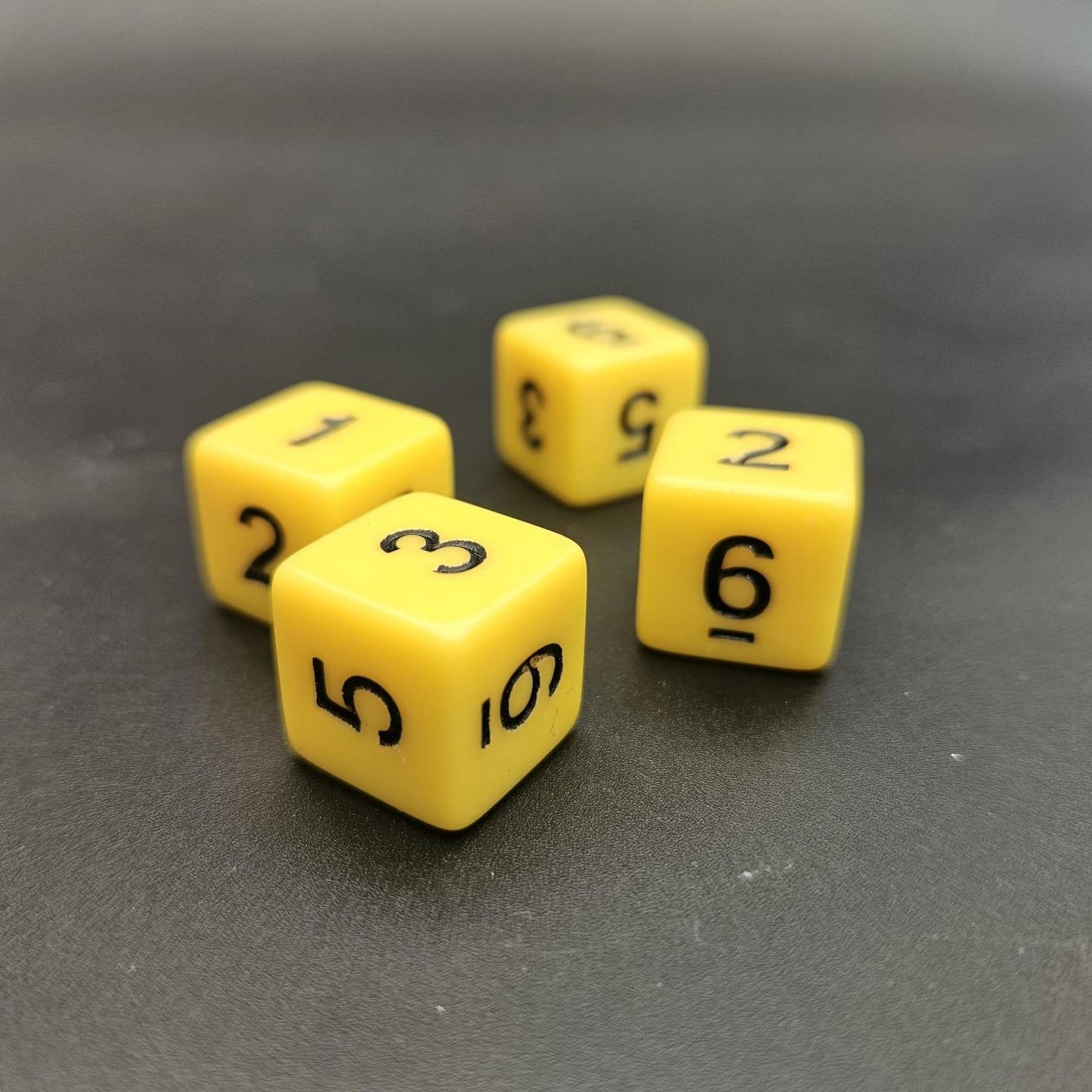 16mm Numbered Sharp Edge / Square Edge D6 Dice Yellow
