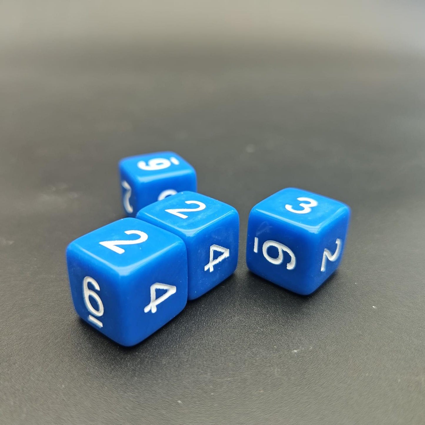 16mm Numbered Sharp Edge / Square Edge D6 Dice Blue