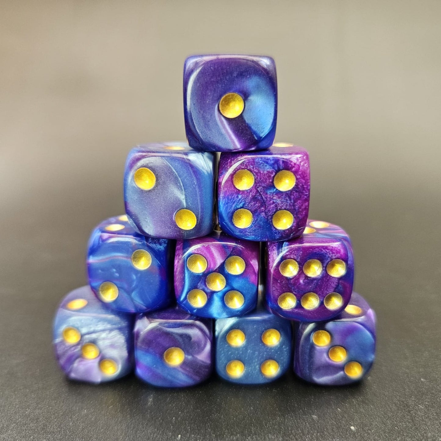 10 Pack of 16mm Two Colour Acrylic D6 Purple & Blue