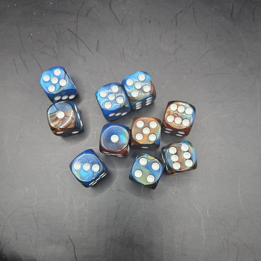 10 Pack 16mm Two Colour Acrylic D6 Copper & Blue