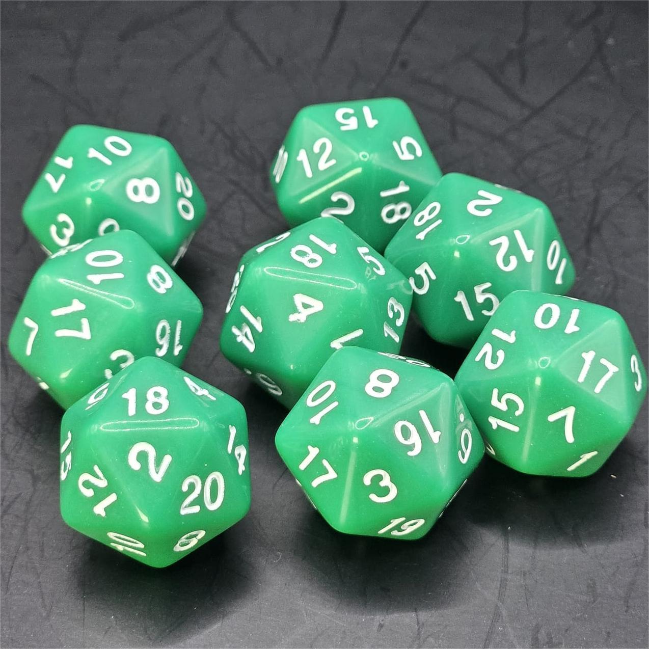 Pack of Green 20mm D20 Dice