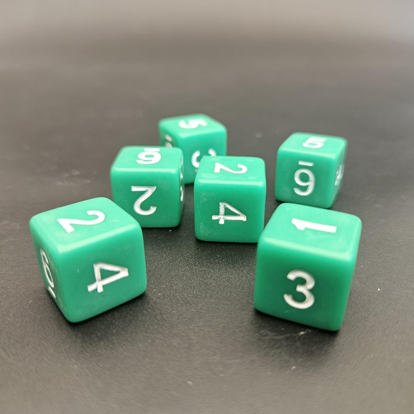 16mm Numbered Sharp Edge / Square Edge D6 Dice Green