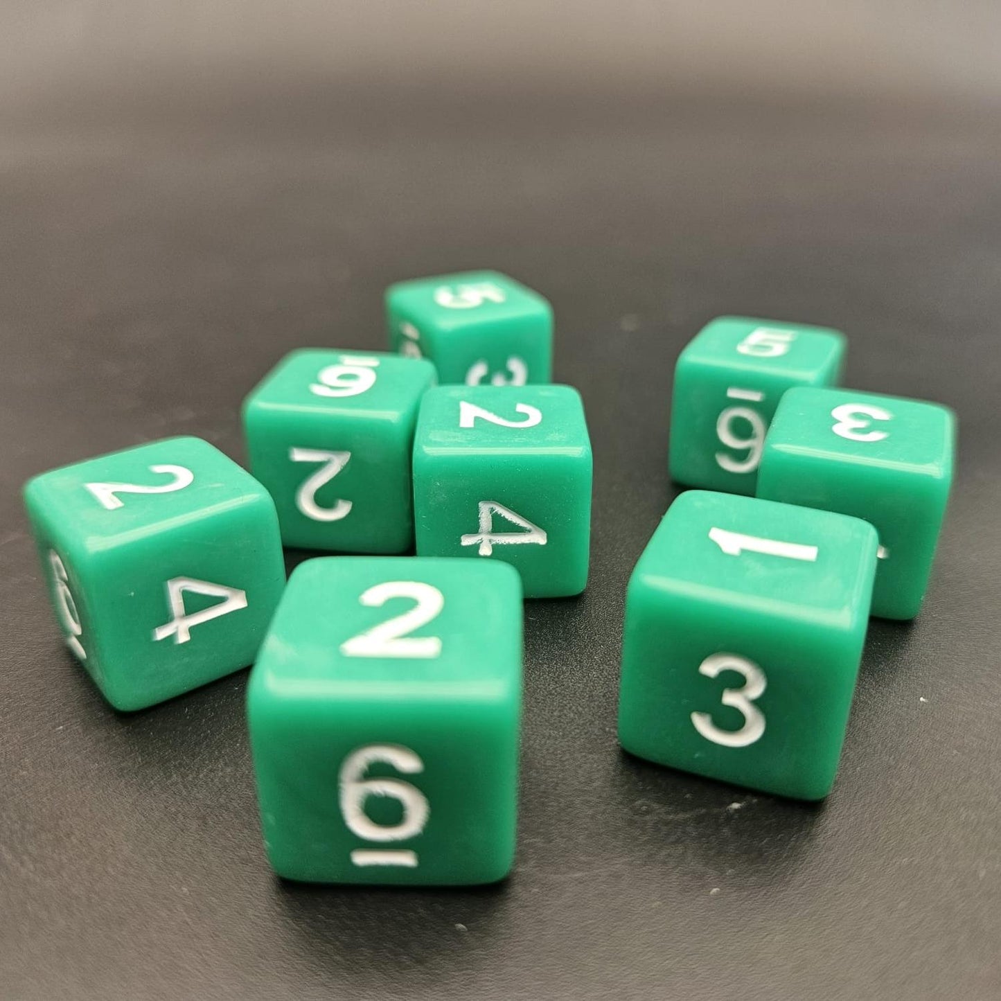 16mm Numbered Sharp Edge / Square Edge D6 Dice Green