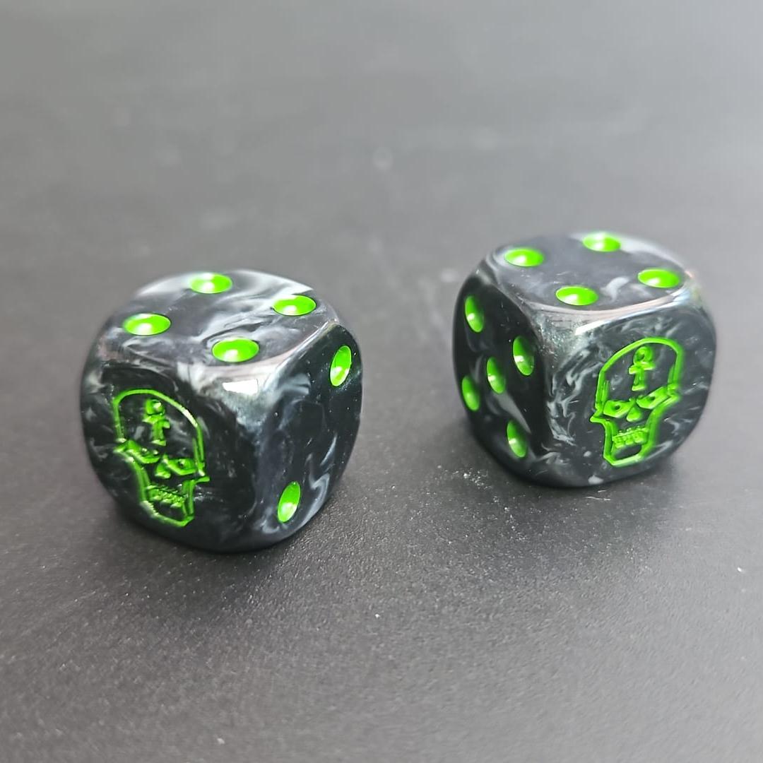 Pack of 16mm Robot Black and Grey Colour Rounded Edge Dice