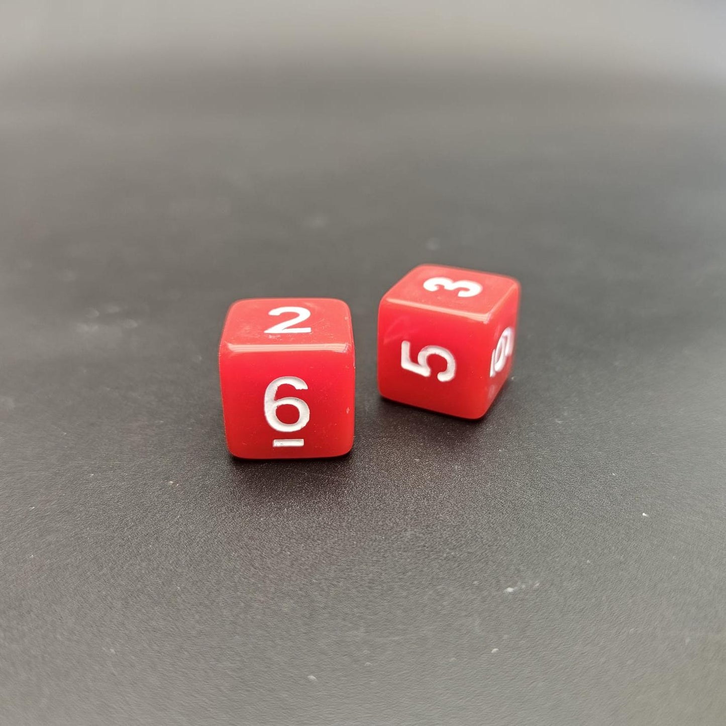 16mm Numbered Sharp Edge / Square Edge D6 Dice Red