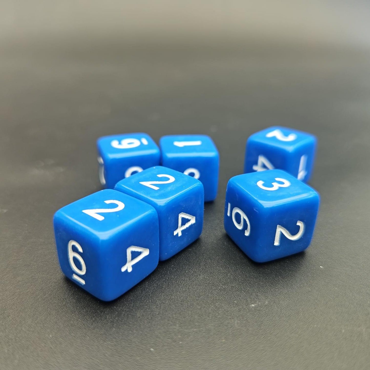 16mm Numbered Sharp Edge / Square Edge D6 Dice Blue