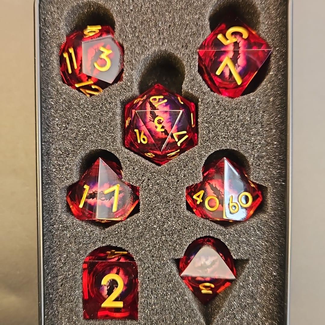 Red Dragon Eye Liquid Core Dice Set in Metal Box.