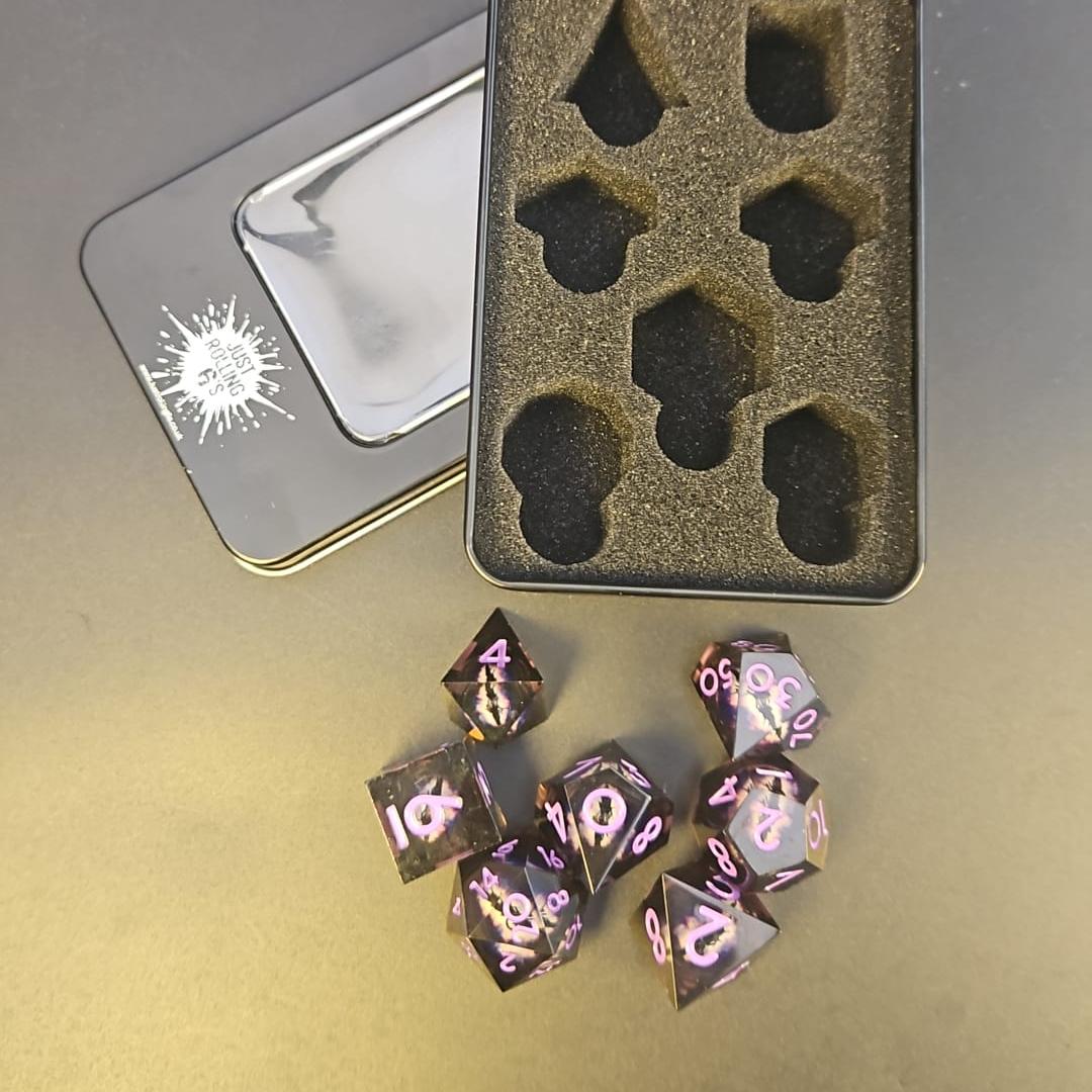 Black Dragon Eye Liquid Core 7 Piece Dice Set with Purple Numbering in Tin