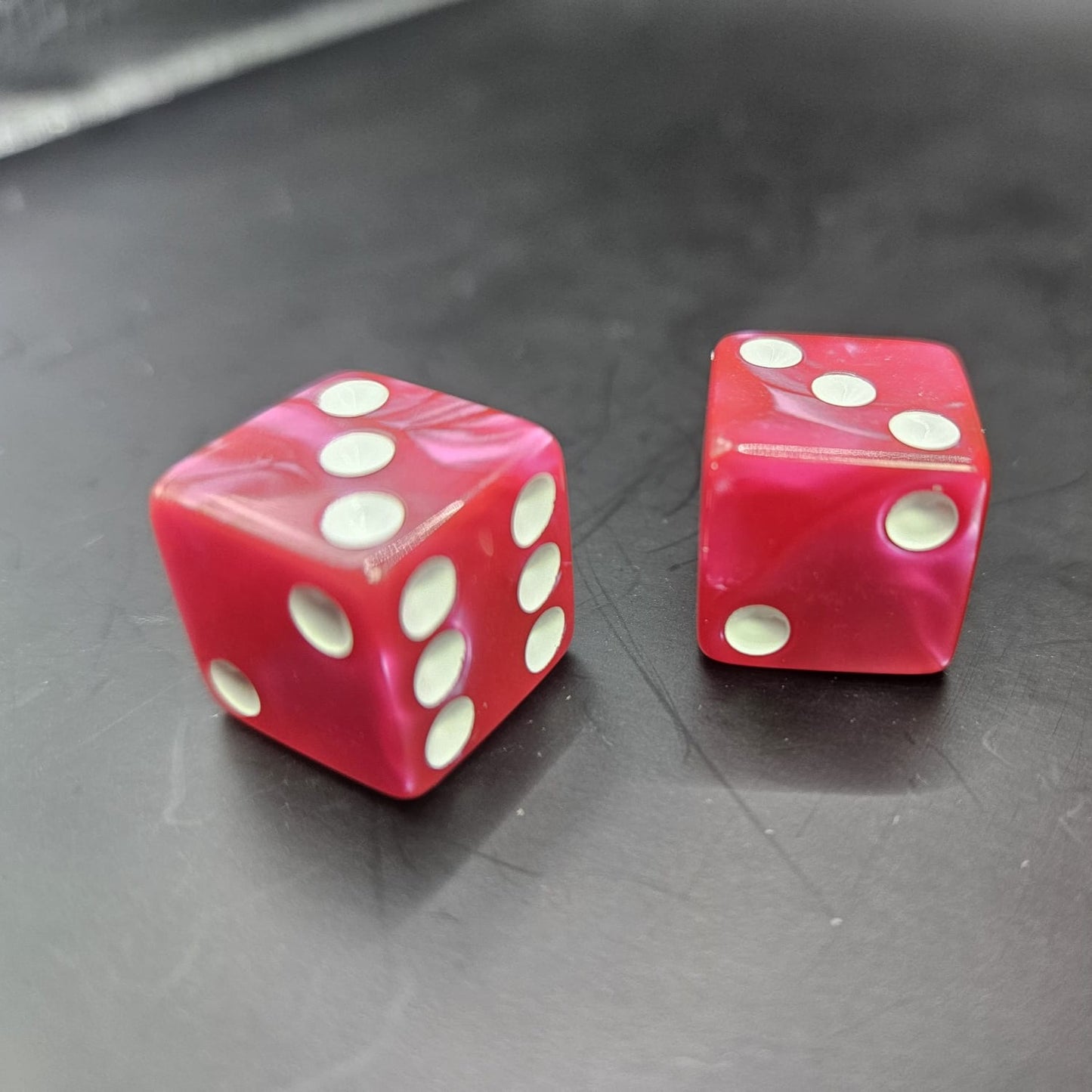 10 Pack of 16mm Acrylic D6 Light Red Pearl Straight Edge