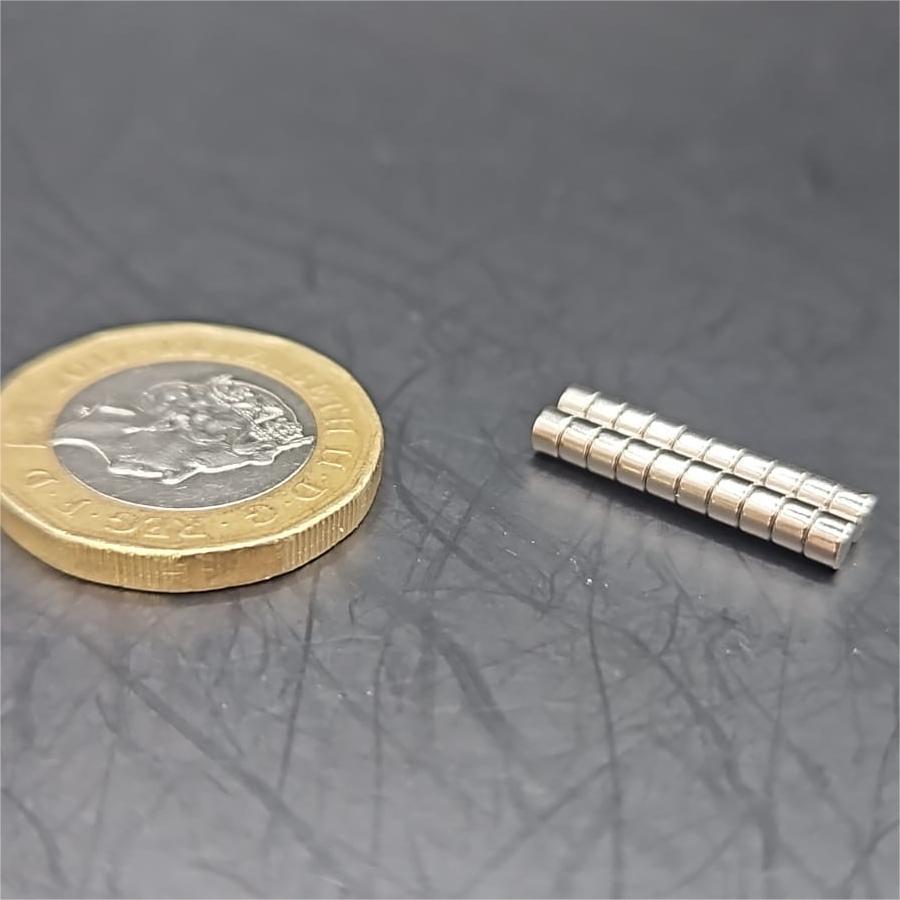 3mm Diameter 2mm thick Round N52 Magnets for Miniatures and Bases