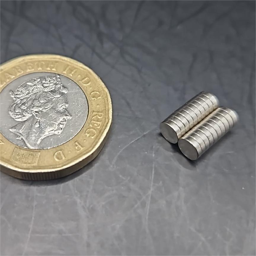 4mm Diameter 1mm thick Round N52 Magnets for Miniatures and Bases