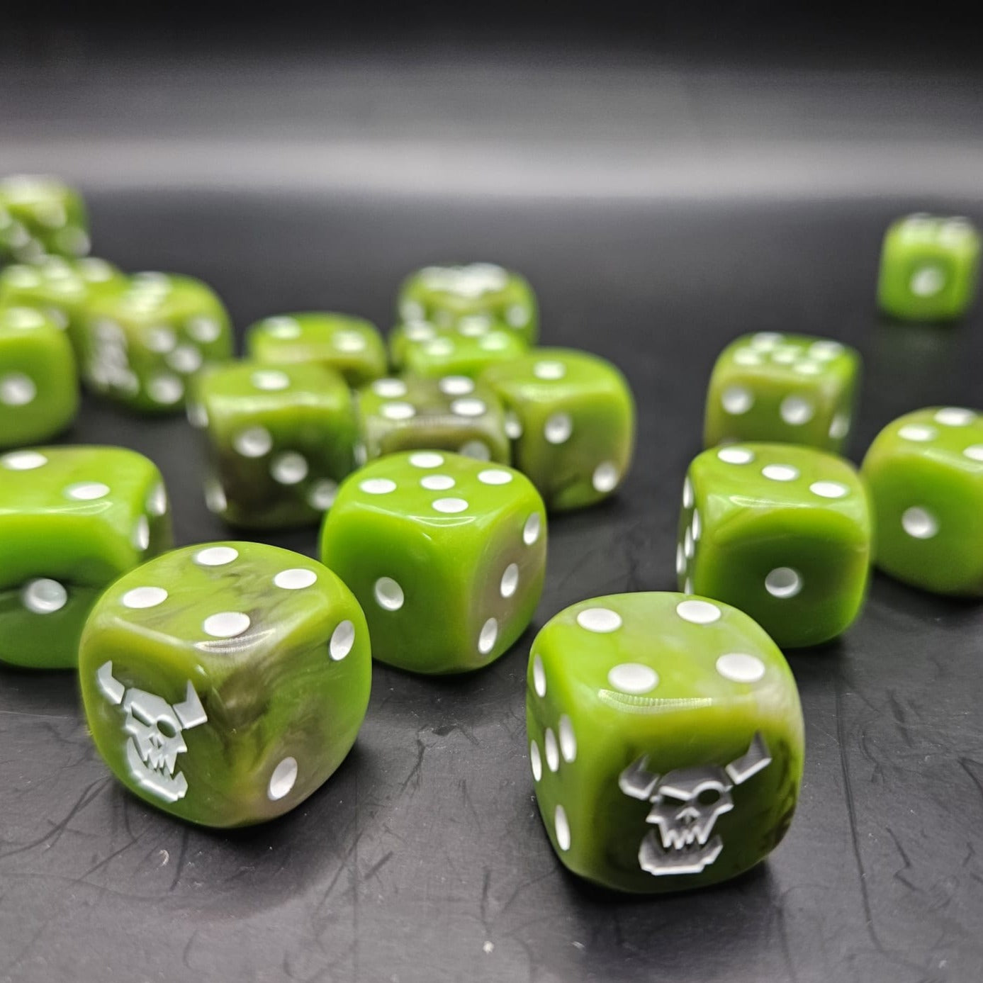 10 Pack of 16mm Ork Grubby Green Rounded Edge Dice