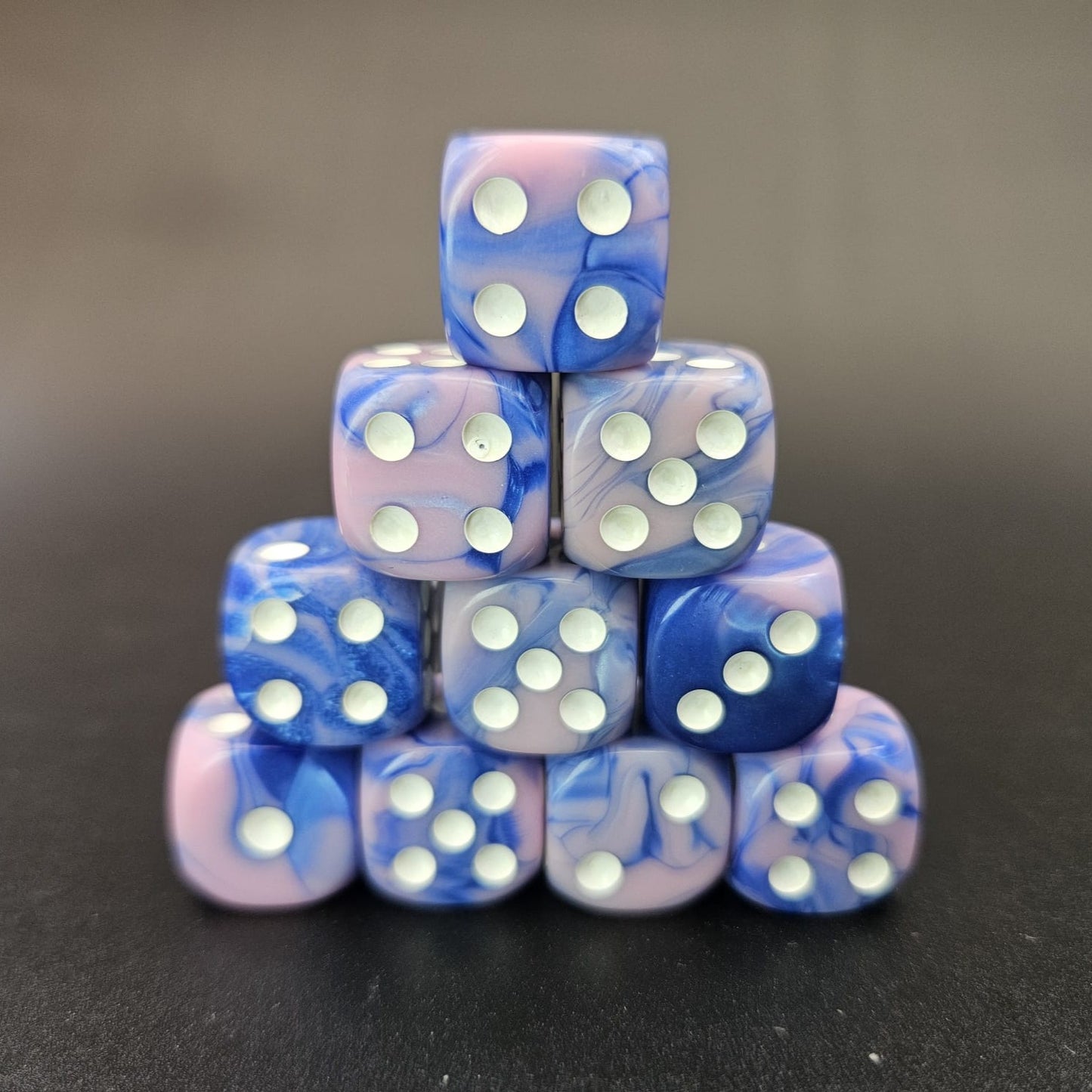 10 Pack of 16mm Two Colour Acrylic D6 Pink & Blue