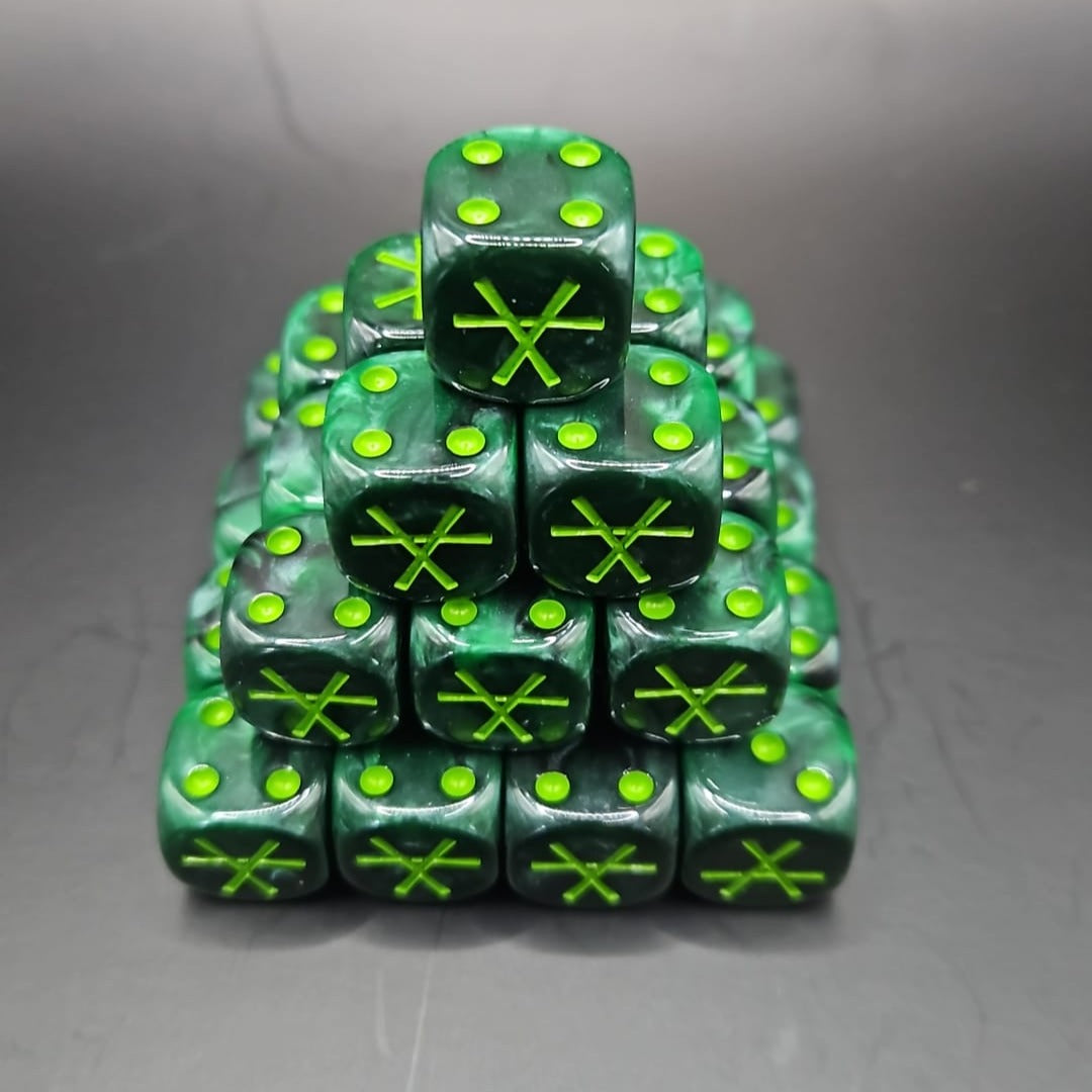 Pack of 16mm Warpstone Rat Fancy Round Edge Dice Things