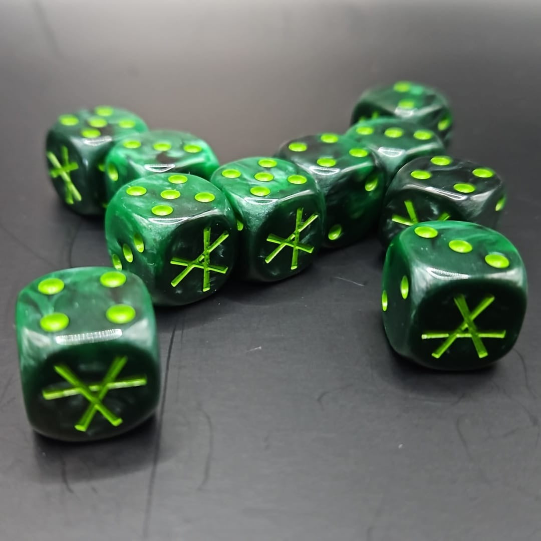 Pack of 16mm Warpstone Rat Fancy Round Edge Dice Things