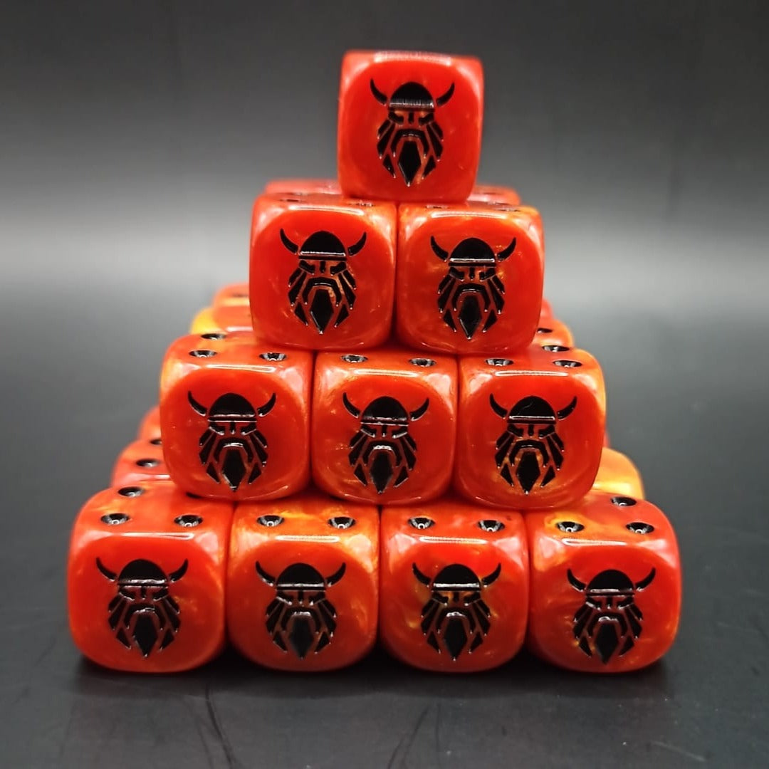 Pack of 16mm Dwarf Fire and Gold Round Edge D6 Dice
