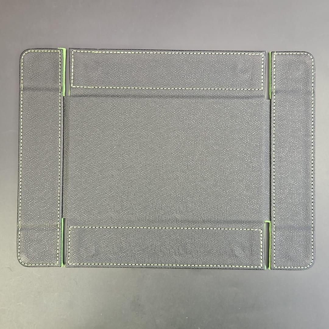 Gobbo Green Rectangular Magnetic Dice Tray with PU Leather backing