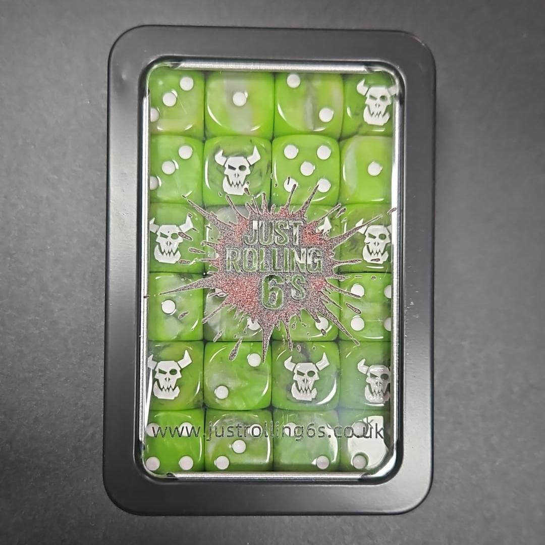 Pack of 16mm Ork Grubby Green Rounded Edge Dice